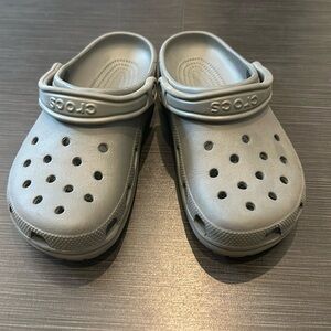 CROCS CLASSIC CLOG WOMENS SIZE 8